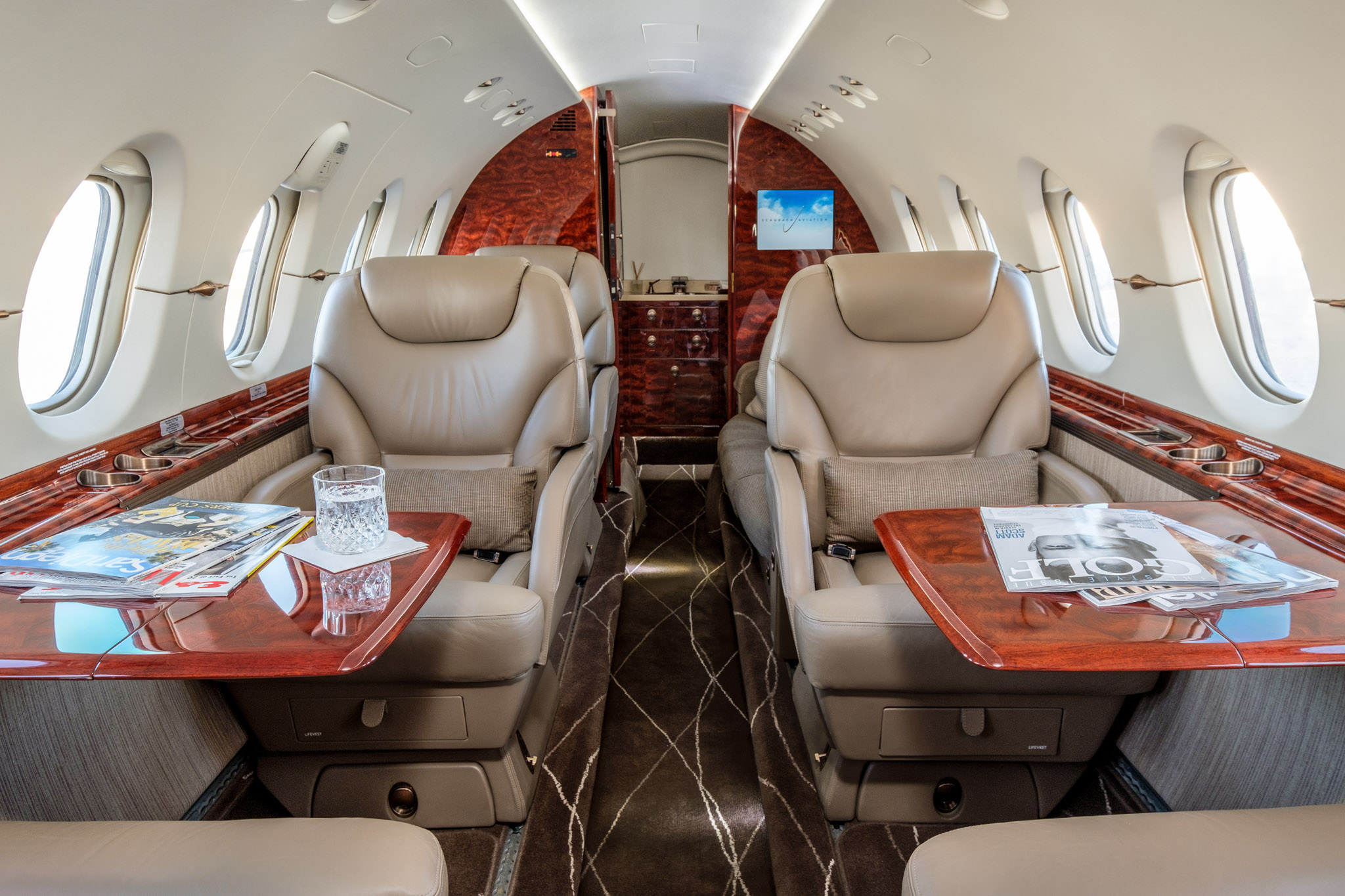 HAWKER 850XP private jet interior seats and tables