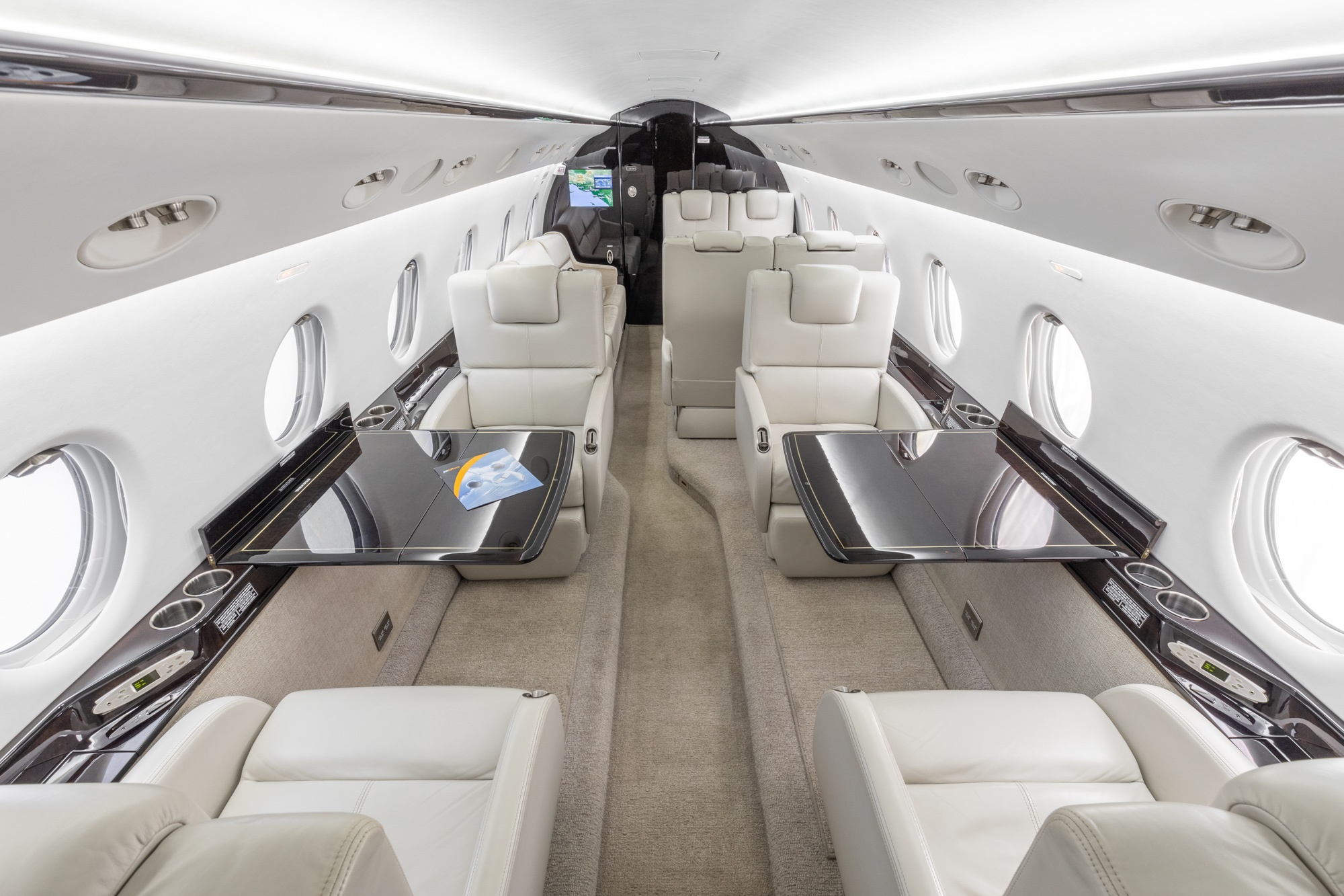 GULFSTREAM G200 private jet interior full aft with tables